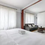 Matignon Saint-Honoré : Magnifique Appartement 1BR