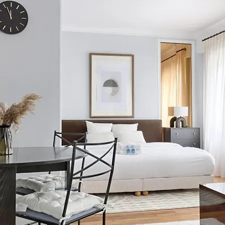 Matignon Saint-honore : Magnifique 1br Appartamento